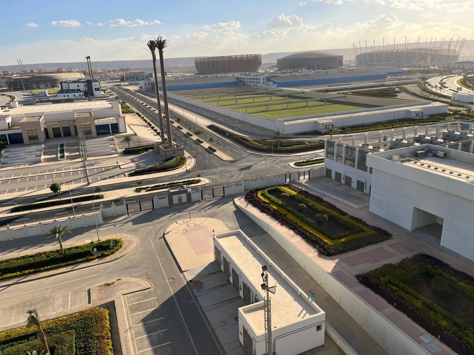 Tolip Olympic International City New Cairo 外观 照片
